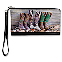 Wander Over Yonder and Beyond with this Cowgirl-Worthy Clutch